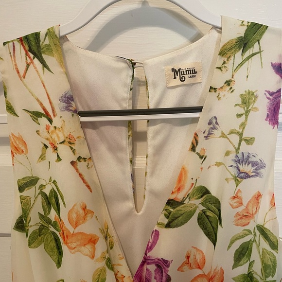 Show Me Your Mumu Romantic Riri Romper in Flower Press Large - Picture 5 of 7